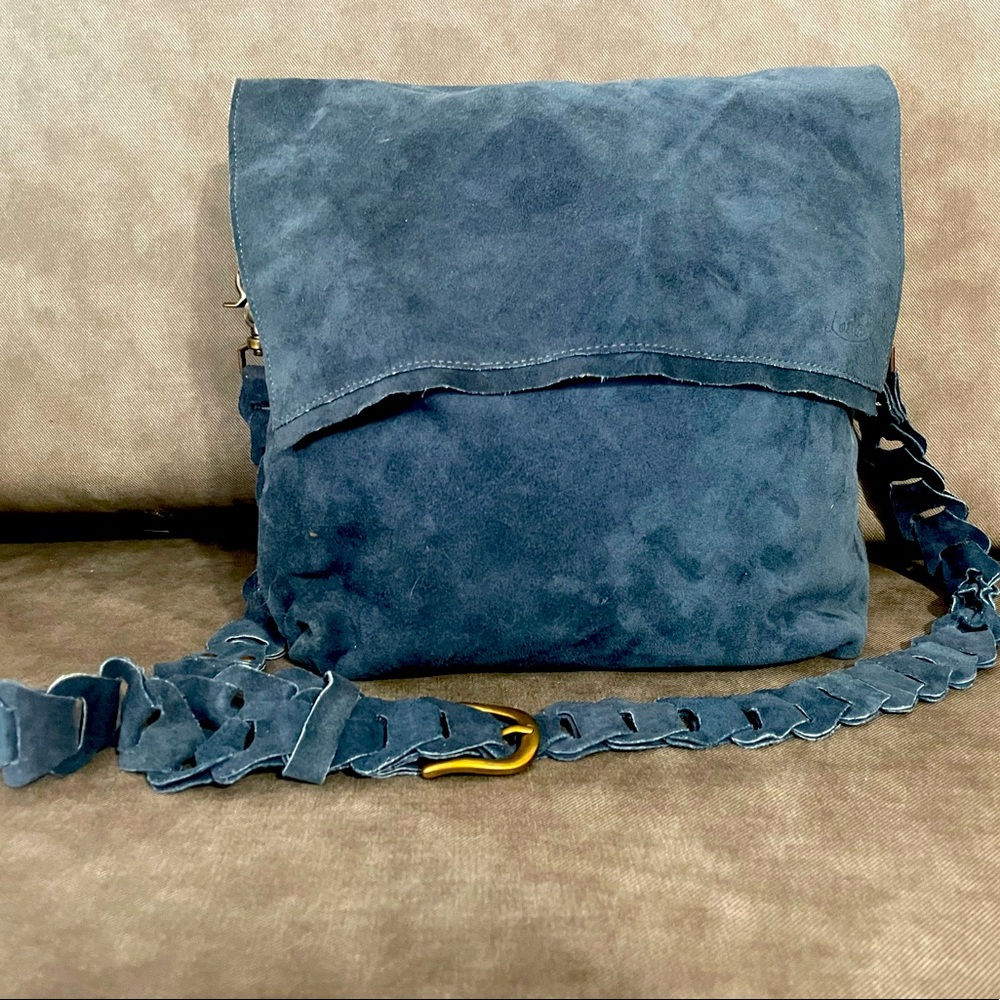Love 41 / Saddleback Leather Suede Bag